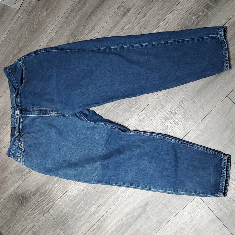 🐕 Levis 550 relaxed fit tapered leg 18 w s jeans